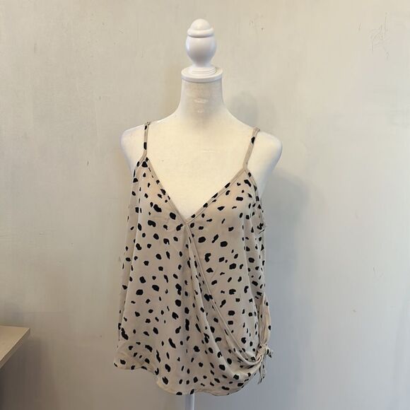 Papermoon Conway faux wrap blouse Beige black dots Size LP NWT - Picture 3 of 8